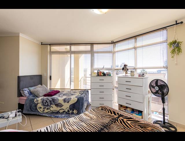 3 BEDROOM APARTMENT FOR SALE IN BEACHFRONT